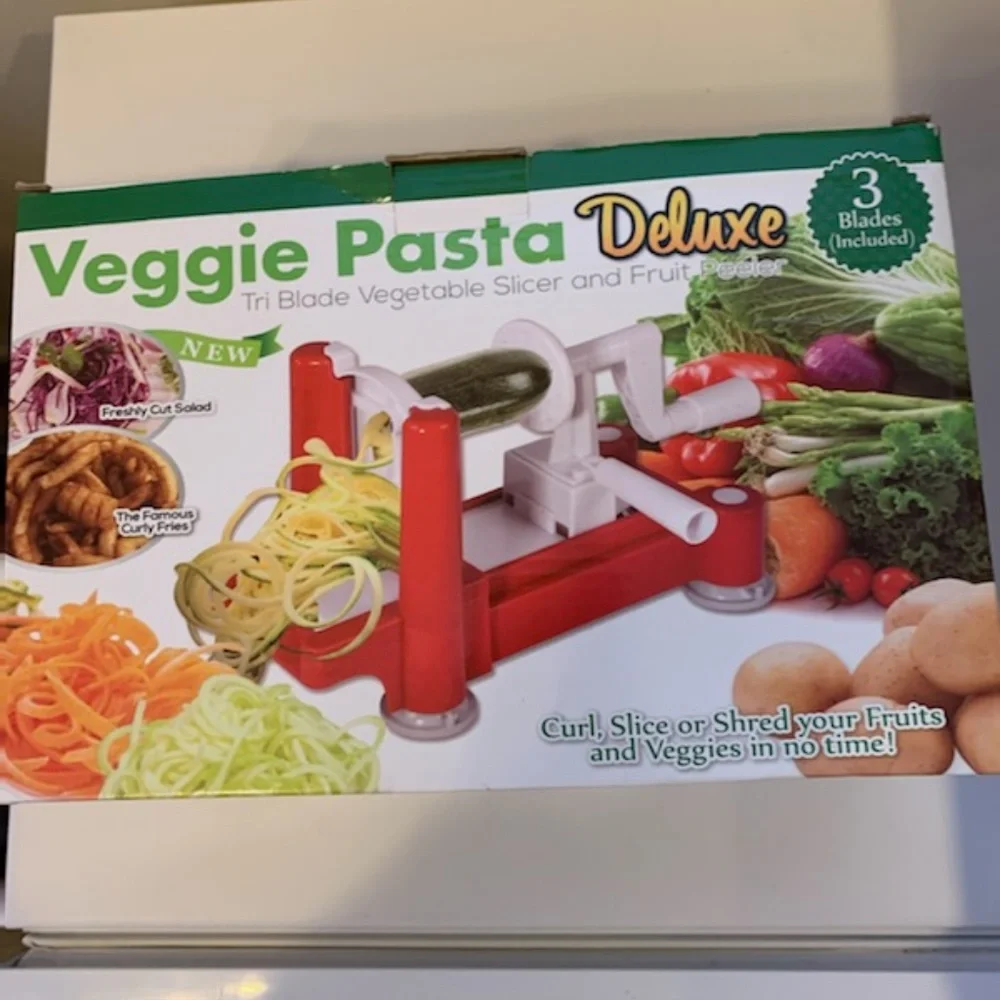 Veggie pasta maker